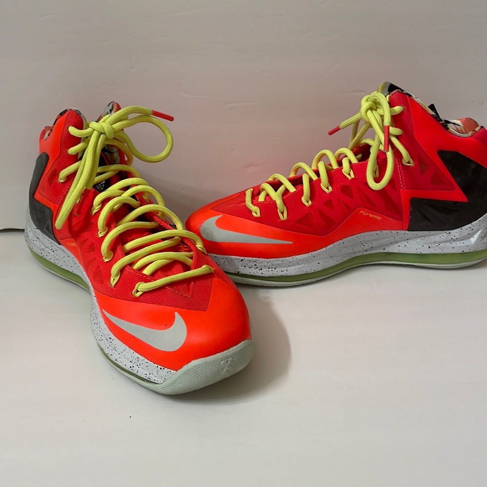 Lebron James Elite Series